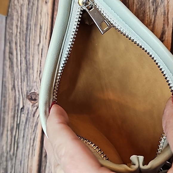 NEW MICHAEL KORS SIGNATURE BELT BAG POUCH - Picture 13 of 15